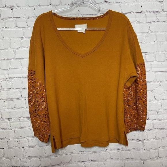 Anthropology Waffle Knit Embellished Sleeve V-Neck Top XS - Picture 10 of 10